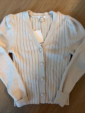 NWT Splendid Cream Ribbed V-Neck Button-Front Cardigan